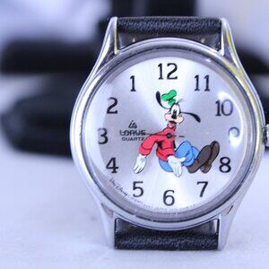 Collectable Minty Lorus (Seiko) Disney R SY001 Goofy Backwards Running Watch